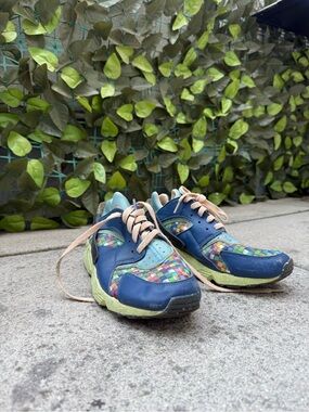 Blue Multicolor Mosaic Lace-Up Sneakers